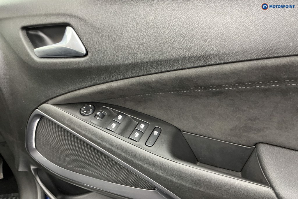 Vauxhall Crossland Ultimate Manual Petrol SUV - Stock Number (1581393) - 23rd supplementary image
