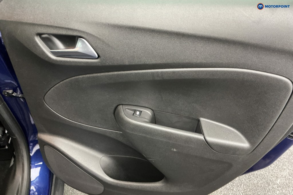 Vauxhall Crossland Ultimate Manual Petrol SUV - Stock Number (1581393) - 24th supplementary image