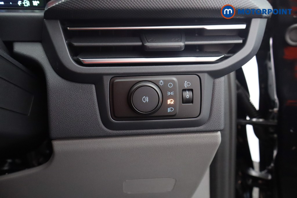 Ford Transit Custom Limited Manual Diesel Crew Bus - Stock Number (1582448) - 8th supplementary image