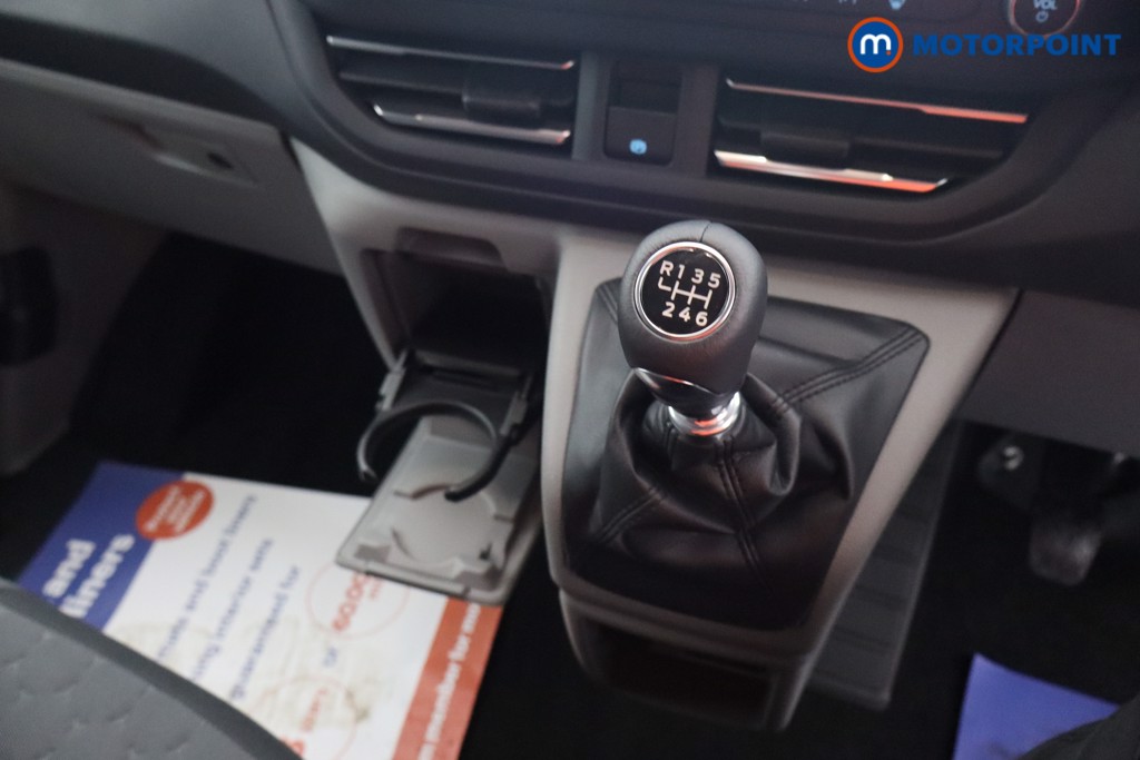 Ford Transit Custom Limited Manual Diesel Crew Bus - Stock Number (1582448) - 11th supplementary image