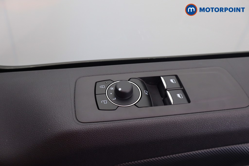 Ford Transit Custom Limited Manual Diesel Crew Bus - Stock Number (1582448) - 12th supplementary image