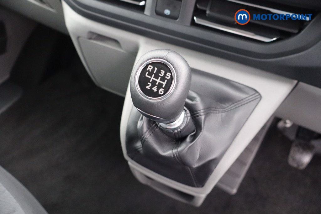 Ford Transit Custom Limited Manual Diesel Crew Bus - Stock Number (1582451) - 14th supplementary image