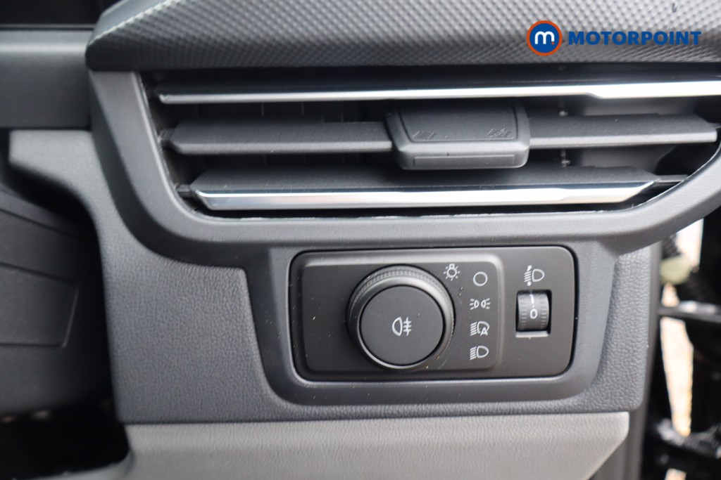 Ford Transit Custom Limited Manual Diesel Crew Bus - Stock Number (1582451) - 17th supplementary image