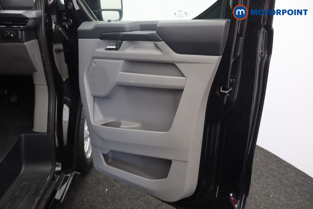 Ford Transit Custom Limited Manual Diesel Crew Bus - Stock Number (1582454) - 14th supplementary image