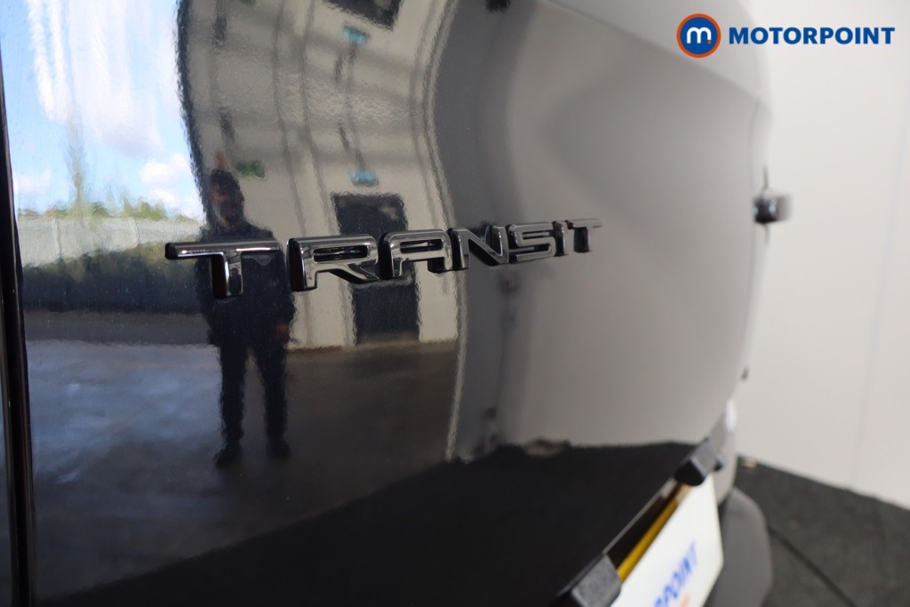 Ford Transit Custom Limited Manual Diesel Crew Bus - Stock Number (1582454) - 33rd supplementary image