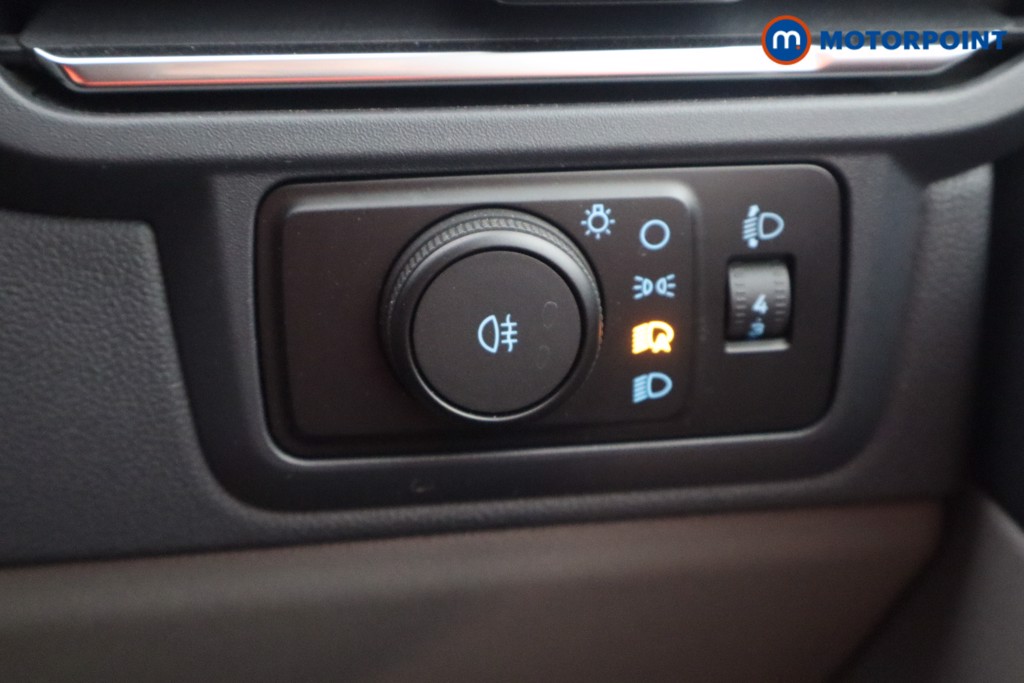 Ford Transit Custom Limited Manual Diesel Crew Bus - Stock Number (1582455) - 8th supplementary image