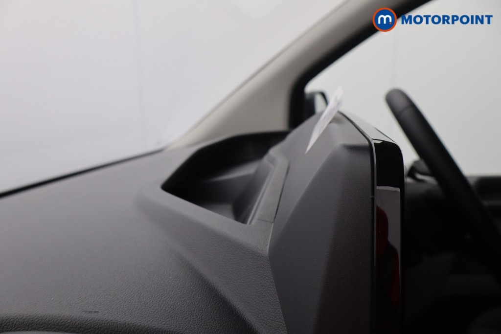 Ford Transit Custom Limited Manual Diesel Crew Bus - Stock Number (1582455) - 27th supplementary image