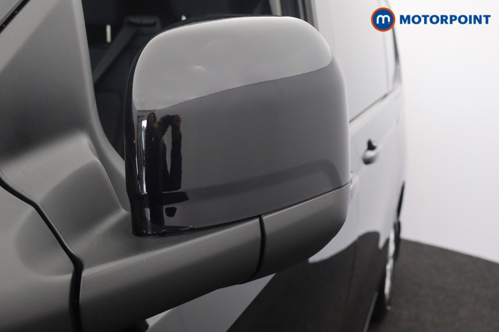 Ford Transit Custom Limited Manual Diesel Crew Bus - Stock Number (1582459) - 25th supplementary image