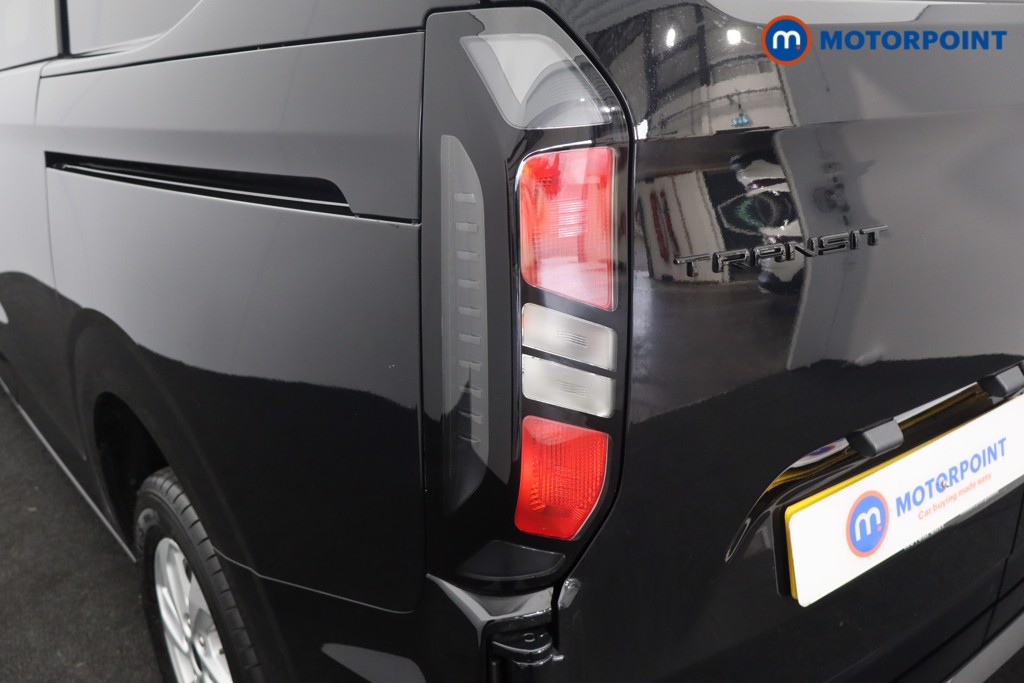 Ford Transit Custom Limited Manual Diesel Crew Bus - Stock Number (1582459) - 29th supplementary image