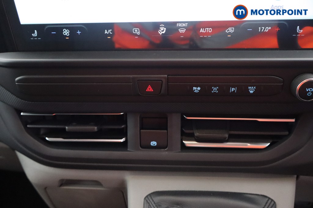 Ford Transit Custom Limited Manual Diesel Crew Bus - Stock Number (1582469) - 12th supplementary image