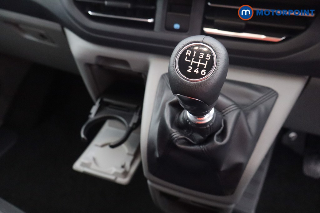 Ford Transit Custom Limited Manual Diesel Crew Bus - Stock Number (1582469) - 13th supplementary image