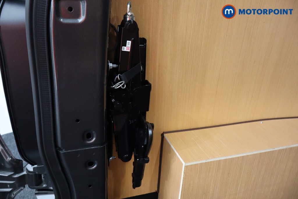 Ford Transit Custom Limited Manual Diesel Crew Bus - Stock Number (1582469) - 26th supplementary image