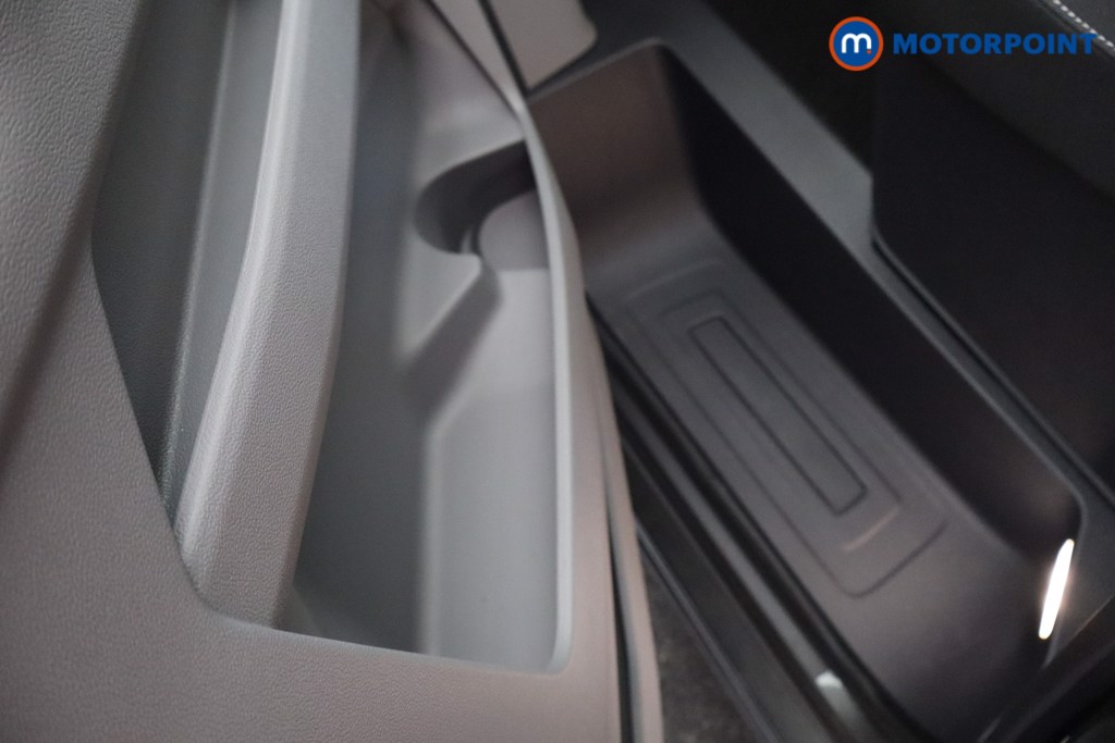 Ford Transit Custom Limited Manual Diesel Crew Bus - Stock Number (1582469) - 29th supplementary image