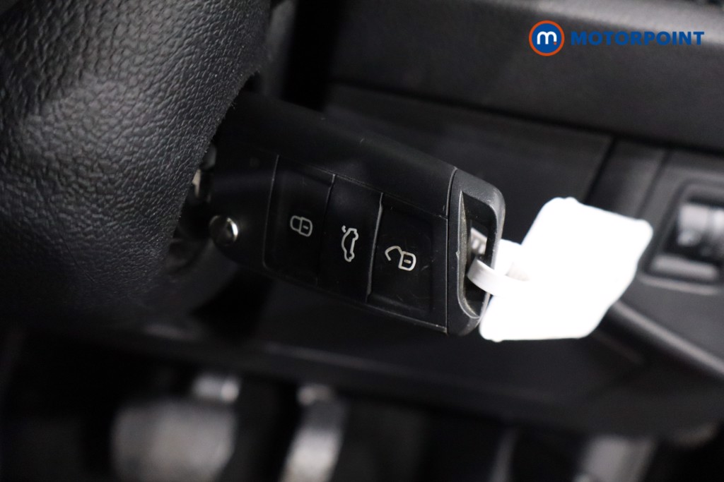 Volkswagen Polo Life Automatic Petrol Hatchback - Stock Number (1582744) - 13th supplementary image