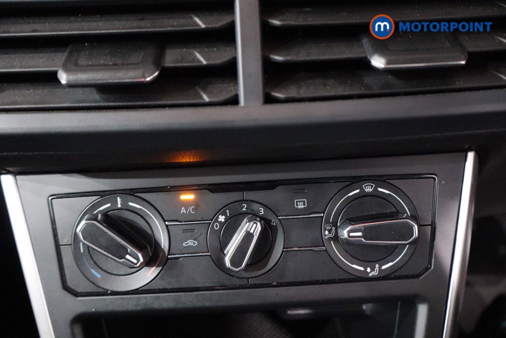 Volkswagen Polo Life Automatic Petrol Hatchback - Stock Number (1582744) - 16th supplementary image