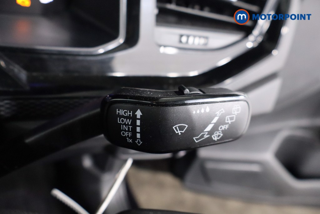 Volkswagen Polo Life Automatic Petrol Hatchback - Stock Number (1582744) - 18th supplementary image