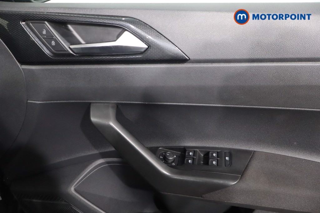 Volkswagen Polo Life Automatic Petrol Hatchback - Stock Number (1582744) - 21st supplementary image