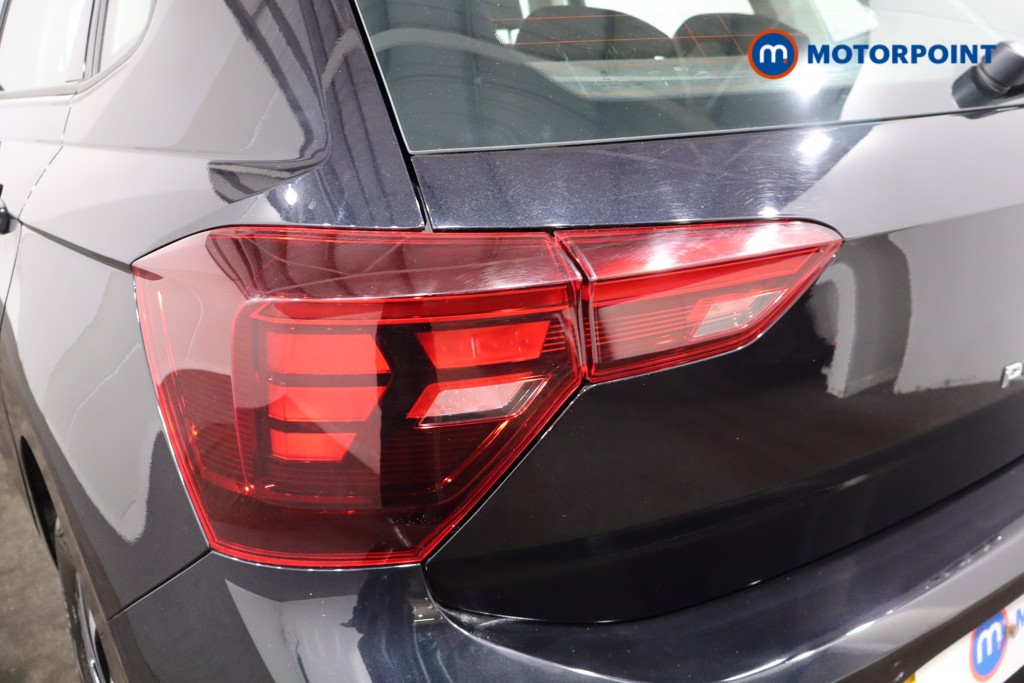 Volkswagen Polo Life Automatic Petrol Hatchback - Stock Number (1582744) - 33rd supplementary image