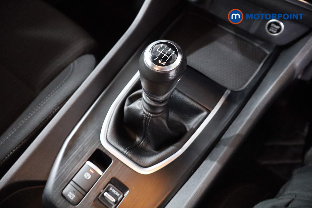 Nissan Qashqai Acenta Premium Manual Petrol SUV - Stock Number (1582819) - 14th supplementary image