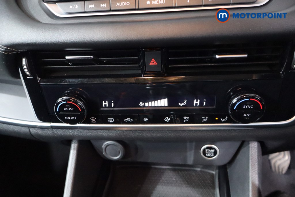 Nissan Qashqai Acenta Premium Manual Petrol SUV - Stock Number (1582819) - 16th supplementary image