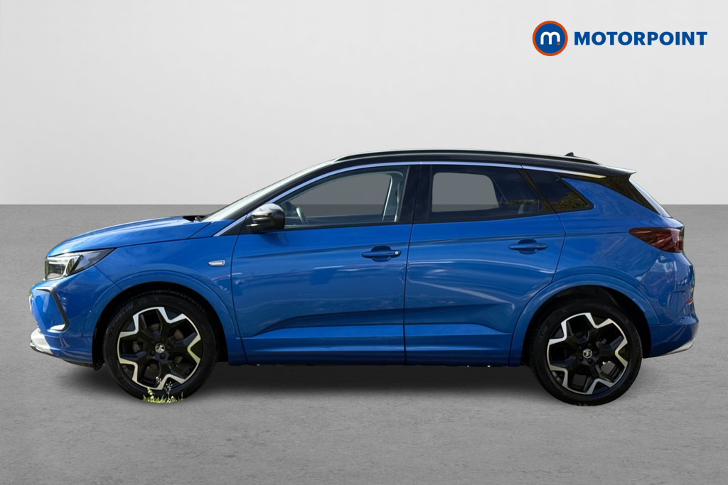 Vauxhall Grandland Elite Manual Petrol SUV - Stock Number (1583531) - Passenger side