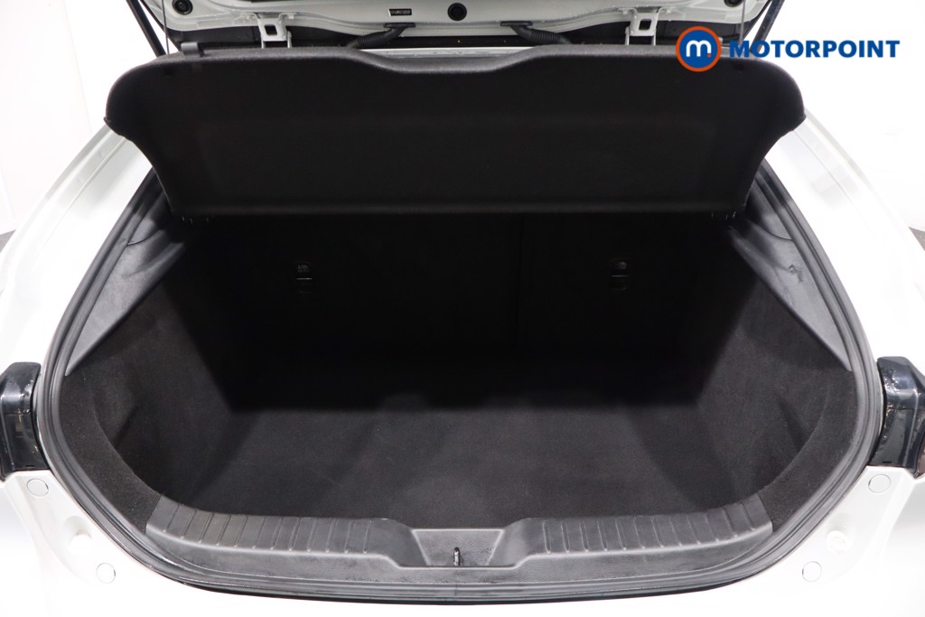 Mazda 3 Exclusive-Line Manual Petrol Hatchback - Stock Number (1583578) - 40th supplementary image