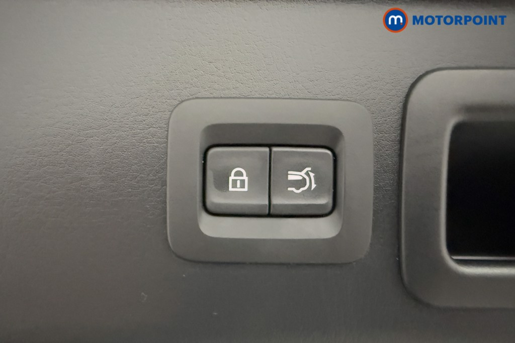 Mazda Cx-30 Exclusive-Line Manual Petrol SUV - Stock Number (1583645) - 25th supplementary image