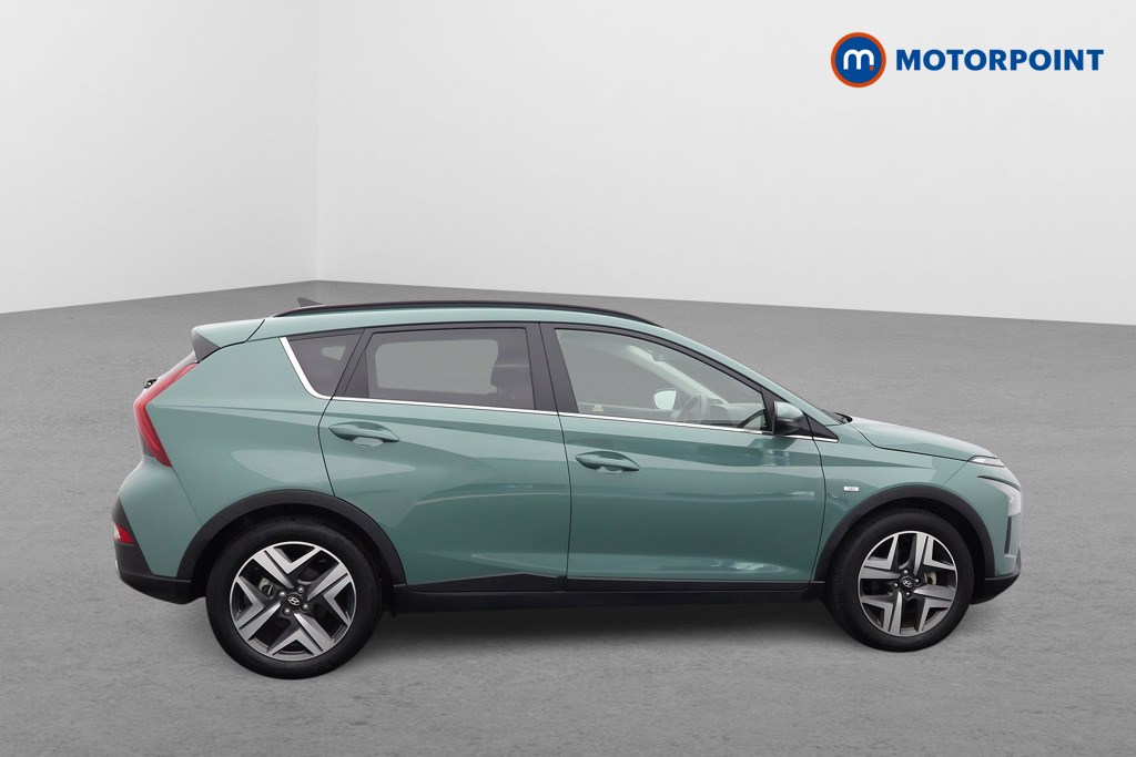Hyundai Bayon Premium Automatic Petrol SUV - Stock Number (1584020) - Drivers side front corner