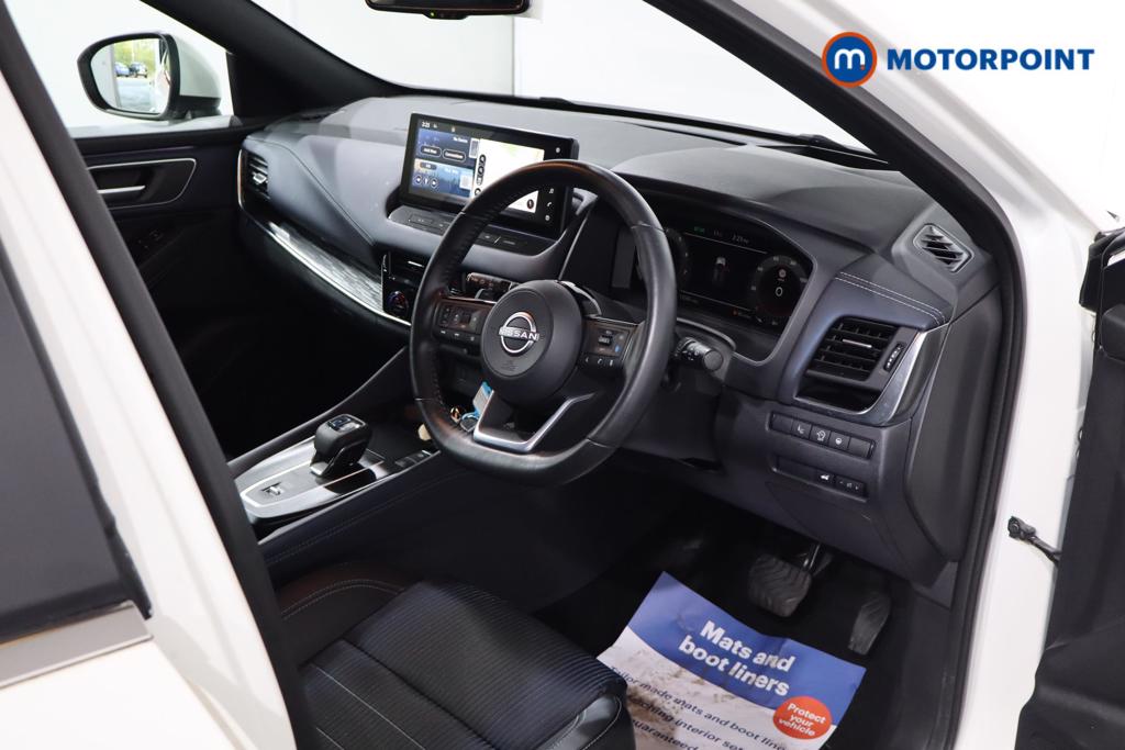 Nissan Qashqai Tekna Automatic Petrol SUV - Stock Number (1584026) - 1st supplementary image