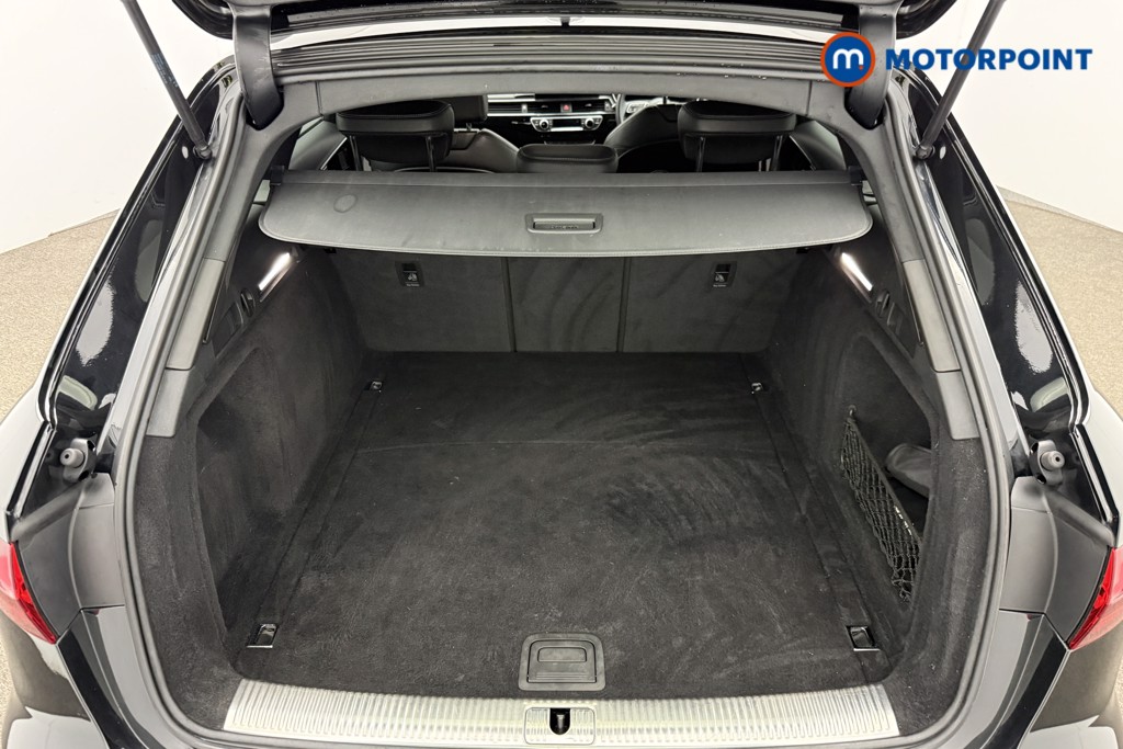 Audi A4 Black Edition Manual Petrol Estate - Stock Number (1584228) - 6th supplementary image