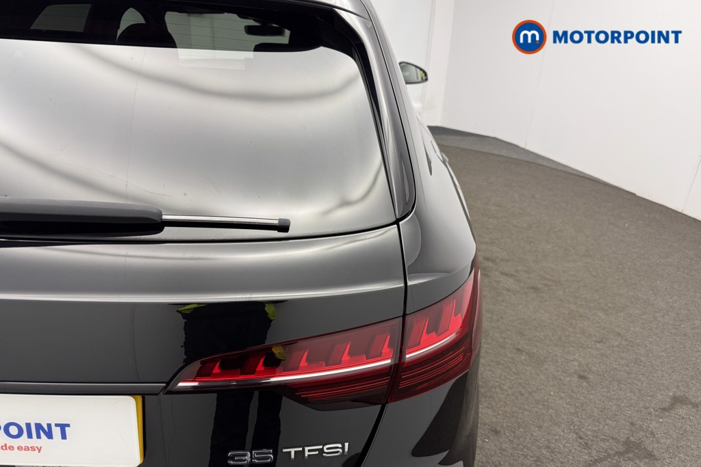 Audi A4 Black Edition Manual Petrol Estate - Stock Number (1584228) - 9th supplementary image