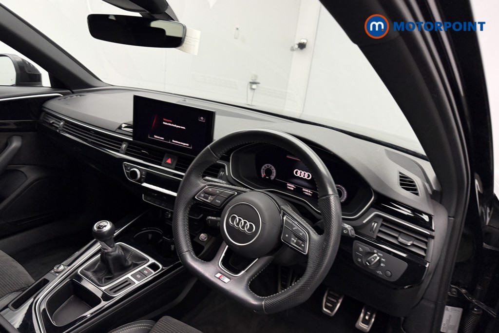 Audi A4 Black Edition Manual Petrol Estate - Stock Number (1584228) - 14th supplementary image