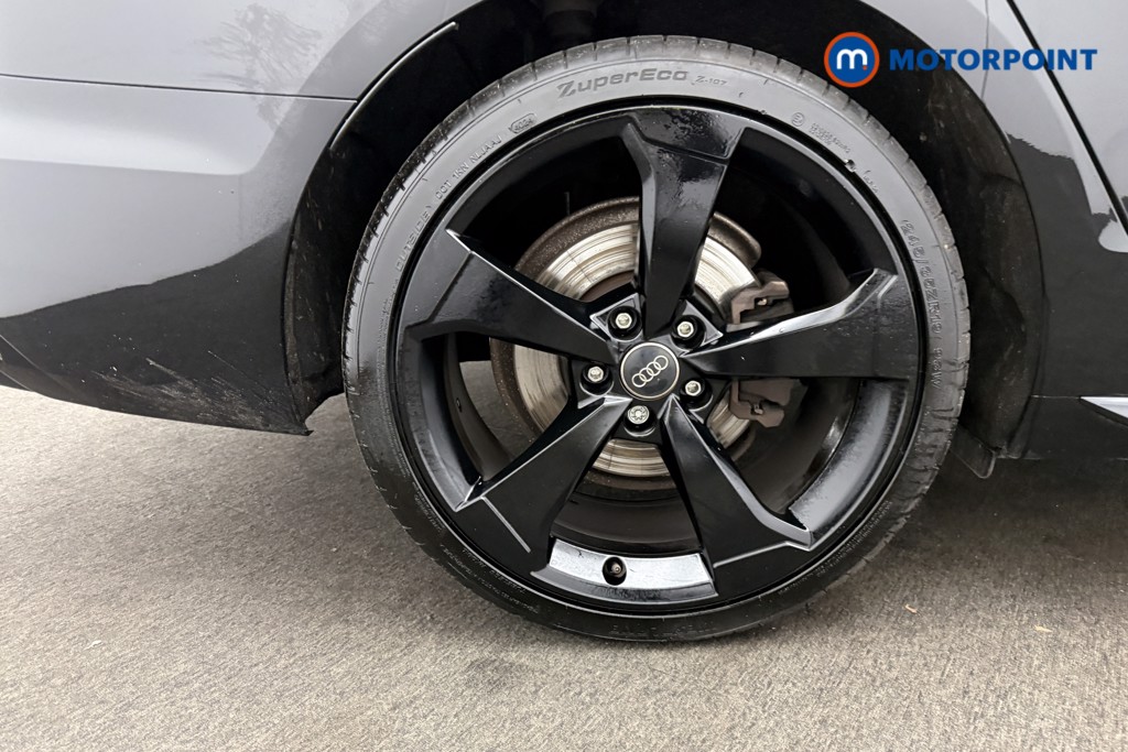 Audi A4 Black Edition Manual Petrol Estate - Stock Number (1584228) - 28th supplementary image