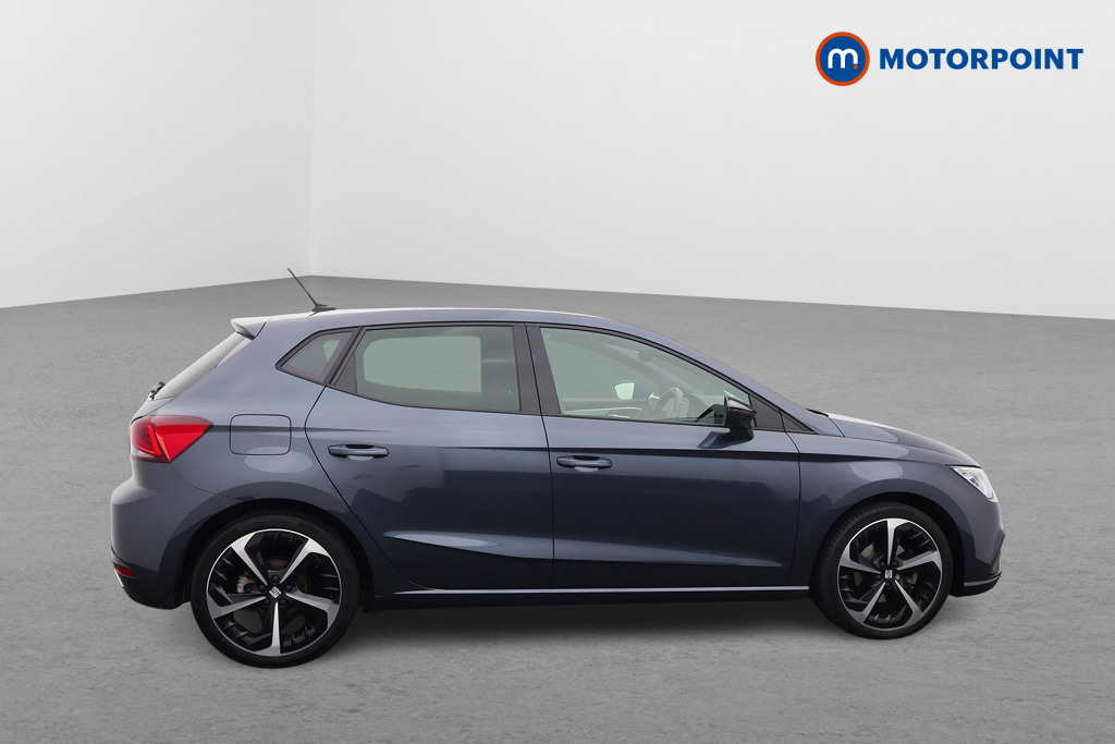 Seat Ibiza Fr Sport Manual Petrol Hatchback - Stock Number (1584312) - Drivers side front corner