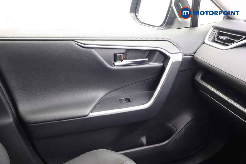 Toyota Rav4 Design Automatic Petrol-Electric Hybrid SUV - Stock Number (1584498) - 13th supplementary image