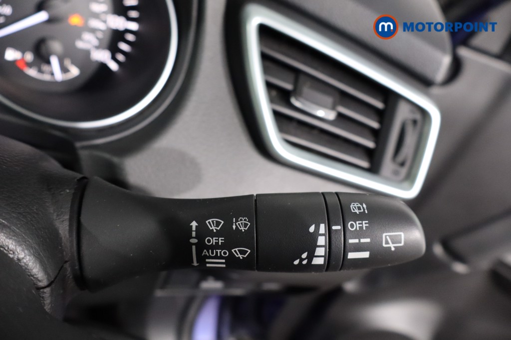 Nissan Qashqai Acenta Premium Manual Diesel SUV - Stock Number (1585433) - 18th supplementary image