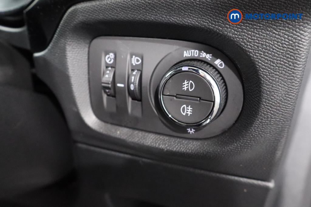 Vauxhall Corsa GS Manual Petrol Hatchback - Stock Number (1585832) - 4th supplementary image