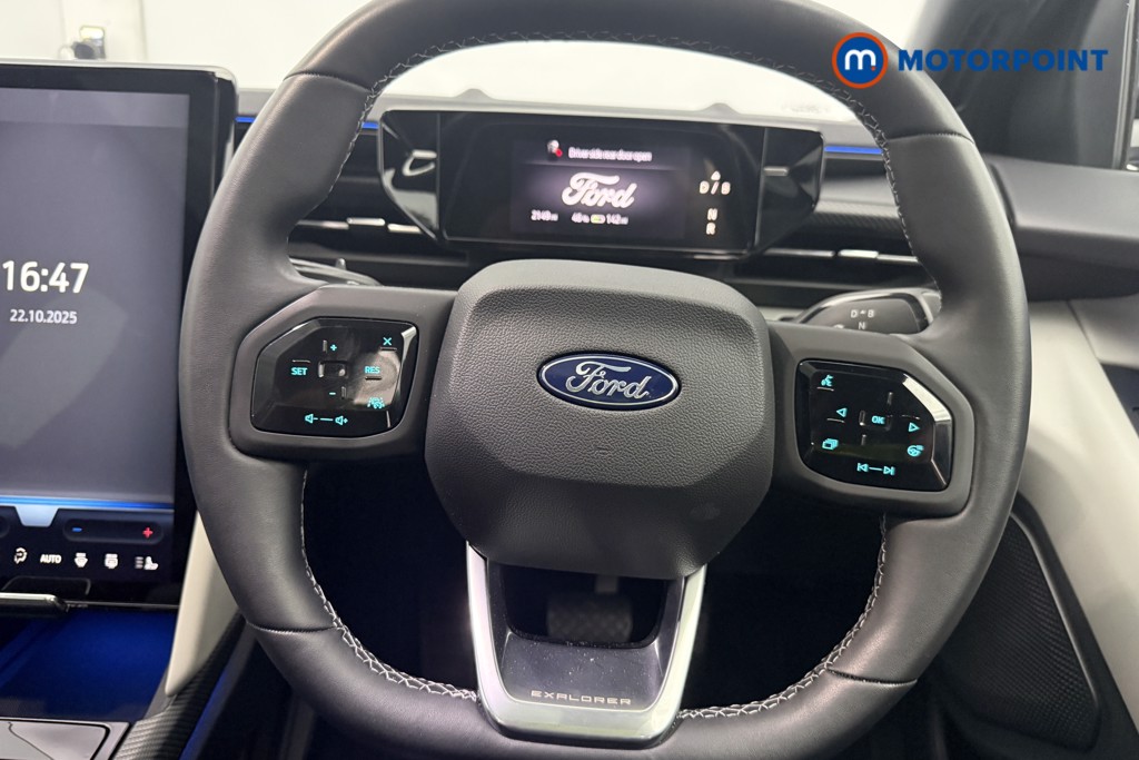 Ford Explorer Premium Automatic Electric SUV - Stock Number (1586062) - 5th supplementary image