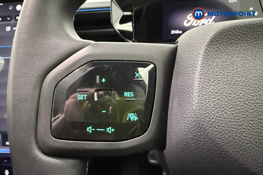 Ford Explorer Premium Automatic Electric SUV - Stock Number (1586062) - 14th supplementary image