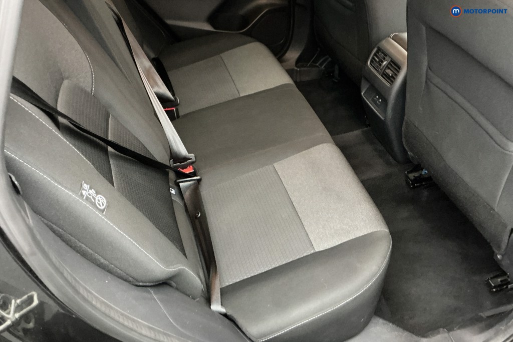 Nissan Qashqai N-Connecta Manual Petrol SUV - Stock Number (1586227) - 4th supplementary image