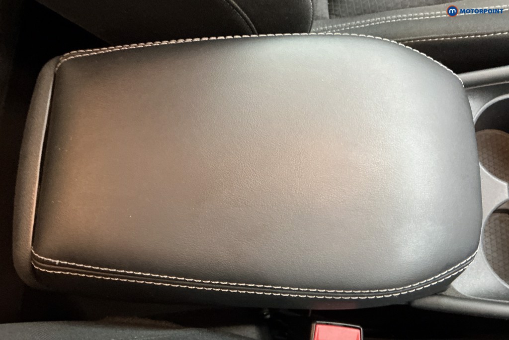 Nissan Qashqai N-Connecta Manual Petrol SUV - Stock Number (1586227) - 13th supplementary image