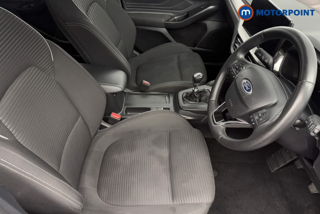 Ford Focus Titanium Manual Petrol Hatchback - Stock Number (1586354) - 21st supplementary image
