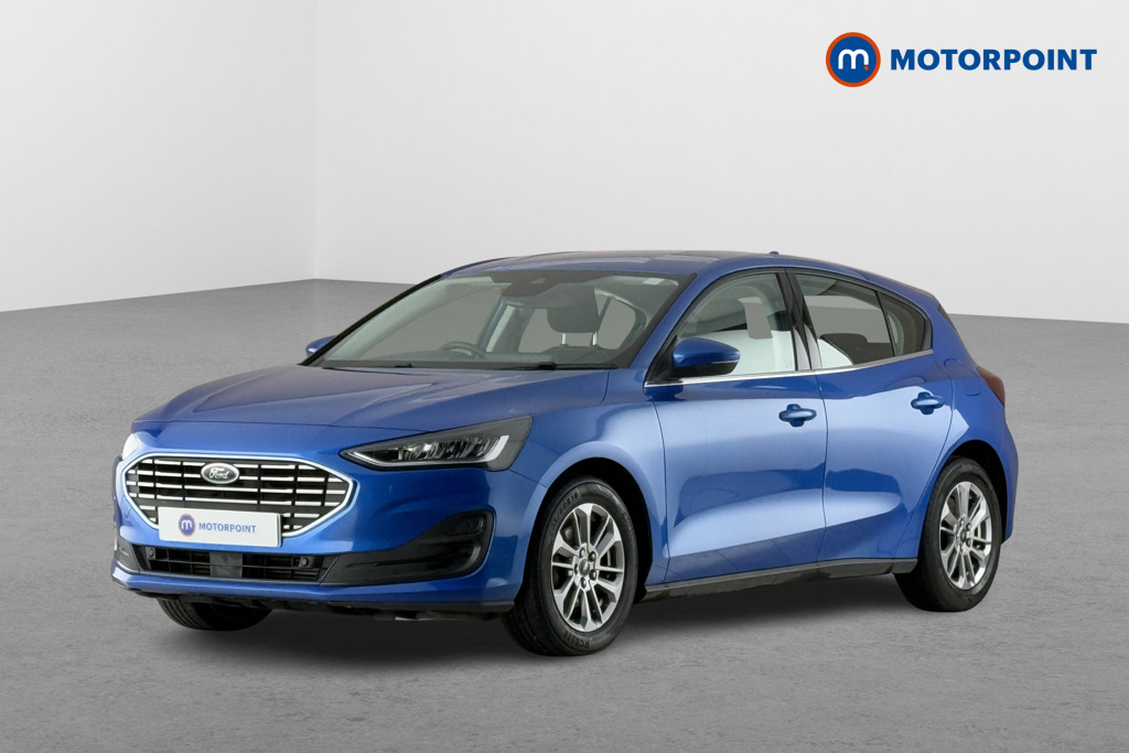 Ford Focus Titanium Manual Petrol Hatchback - Stock Number (1586354) - Passenger side front corner