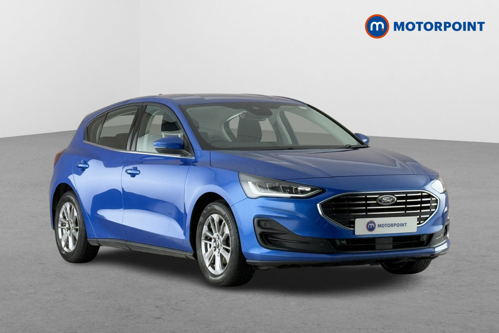 Ford Focus Titanium Manual Petrol Hatchback - Stock Number (1586354) - Drivers side front corner
