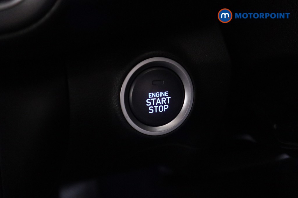 Hyundai Kona Premium Automatic Petrol-Electric Hybrid SUV - Stock Number (1586960) - 6th supplementary image