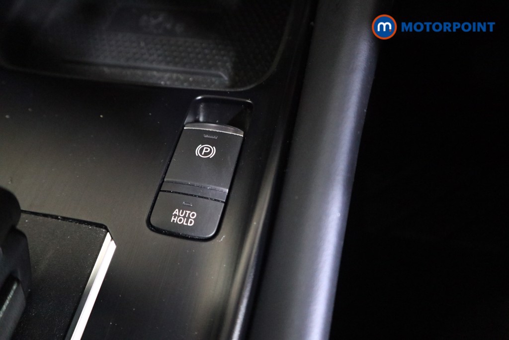 Nissan Qashqai Tekna Automatic Petrol SUV - Stock Number (1587171) - 9th supplementary image