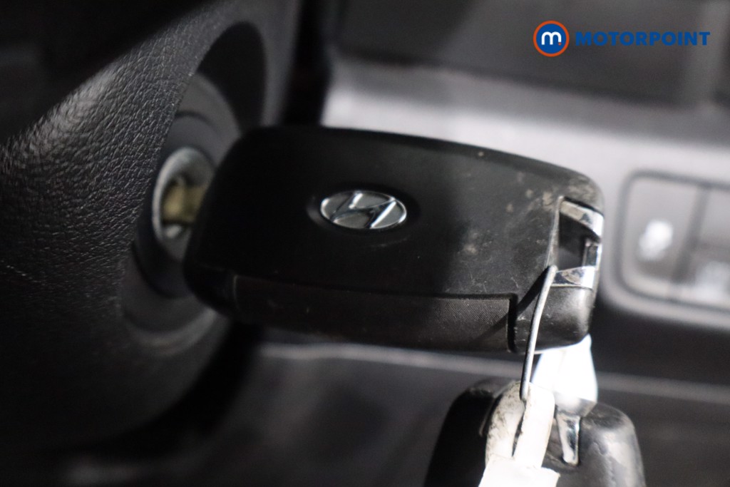 Hyundai Kona Se Connect Automatic Petrol-Electric Hybrid SUV - Stock Number (1587216) - 13th supplementary image