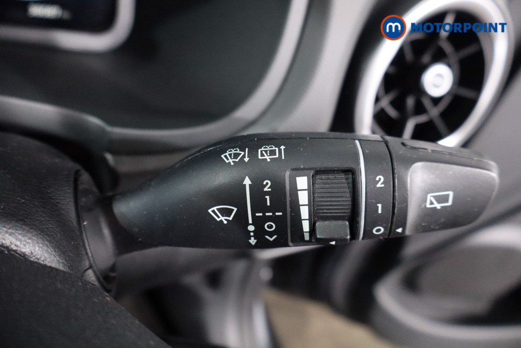 Hyundai Kona Se Connect Automatic Petrol-Electric Hybrid SUV - Stock Number (1587216) - 18th supplementary image