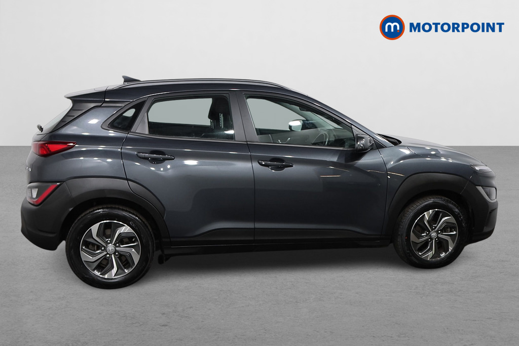 Hyundai Kona Se Connect Automatic Petrol-Electric Hybrid SUV - Stock Number (1587216) - Drivers side