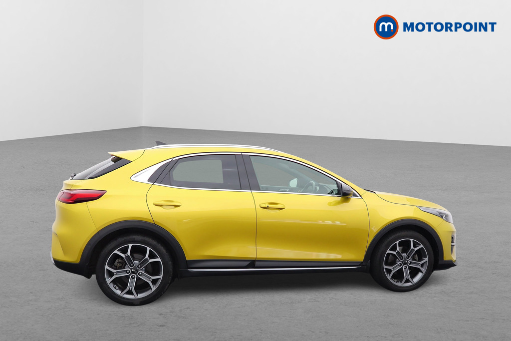 KIA Xceed First Edition Automatic Petrol Hatchback - Stock Number (1587314) - Drivers side front corner